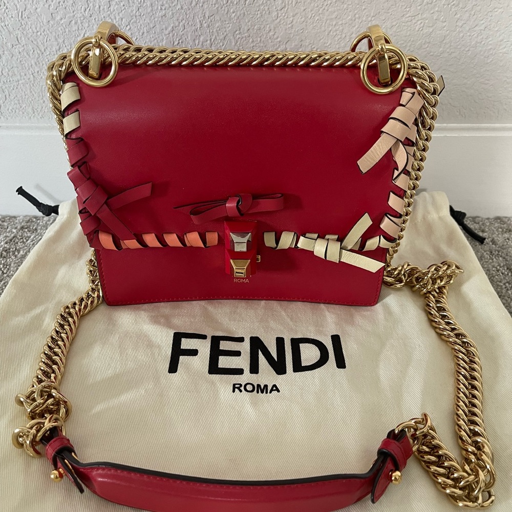 ❤️ SALE FENDI Kan Crossbody Bag